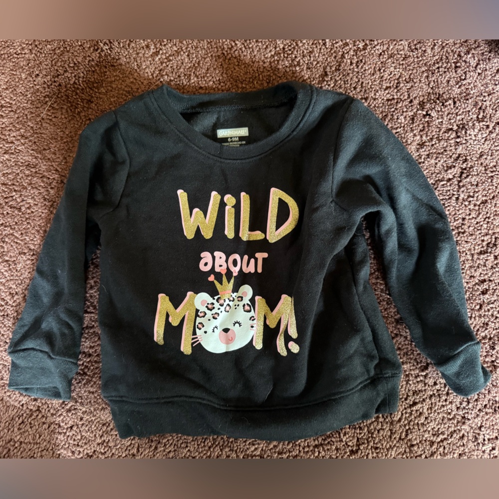 Garanimals Black Sweatshirt with Wild About Mom Design